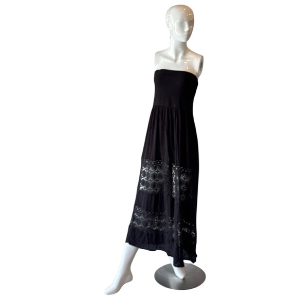 Chelsea 28 Farrah Smocked Cover-Up Black Strapless Crochet Maxi Dress Size M - Picture 4 of 16